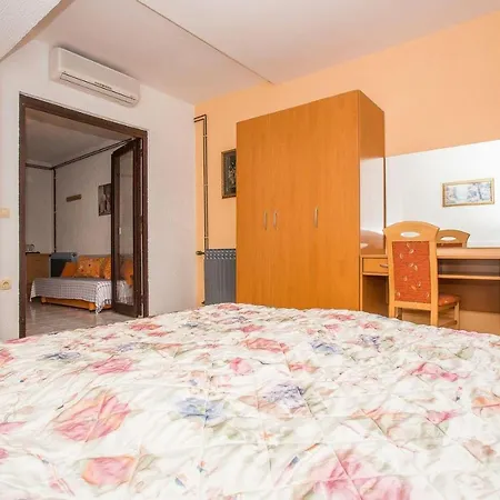 Mira On The Peljesac Peninsula 3*