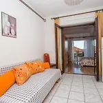 Mira On The Peljesac Peninsula Гостевой дом Оребич