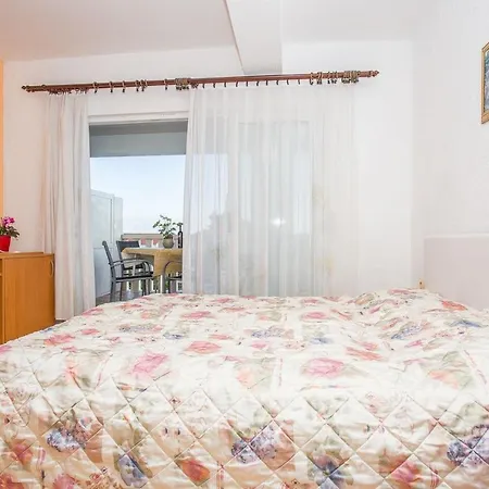 Mira On The Peljesac Peninsula Guest house 3*