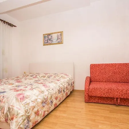 Mira On The Peljesac Peninsula Orebić