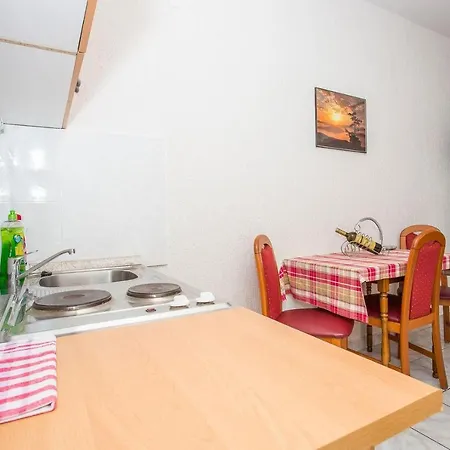 Guest house Mira On The Peljesac Peninsula Orebic