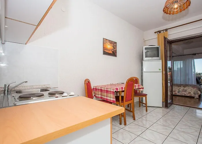 Mira On The Peljesac Peninsula 3* 오레비츠