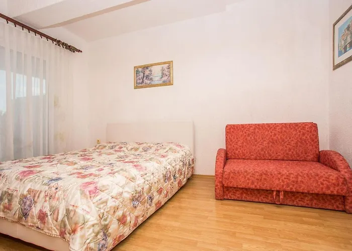 Mira On The Peljesac Peninsula 오레비츠